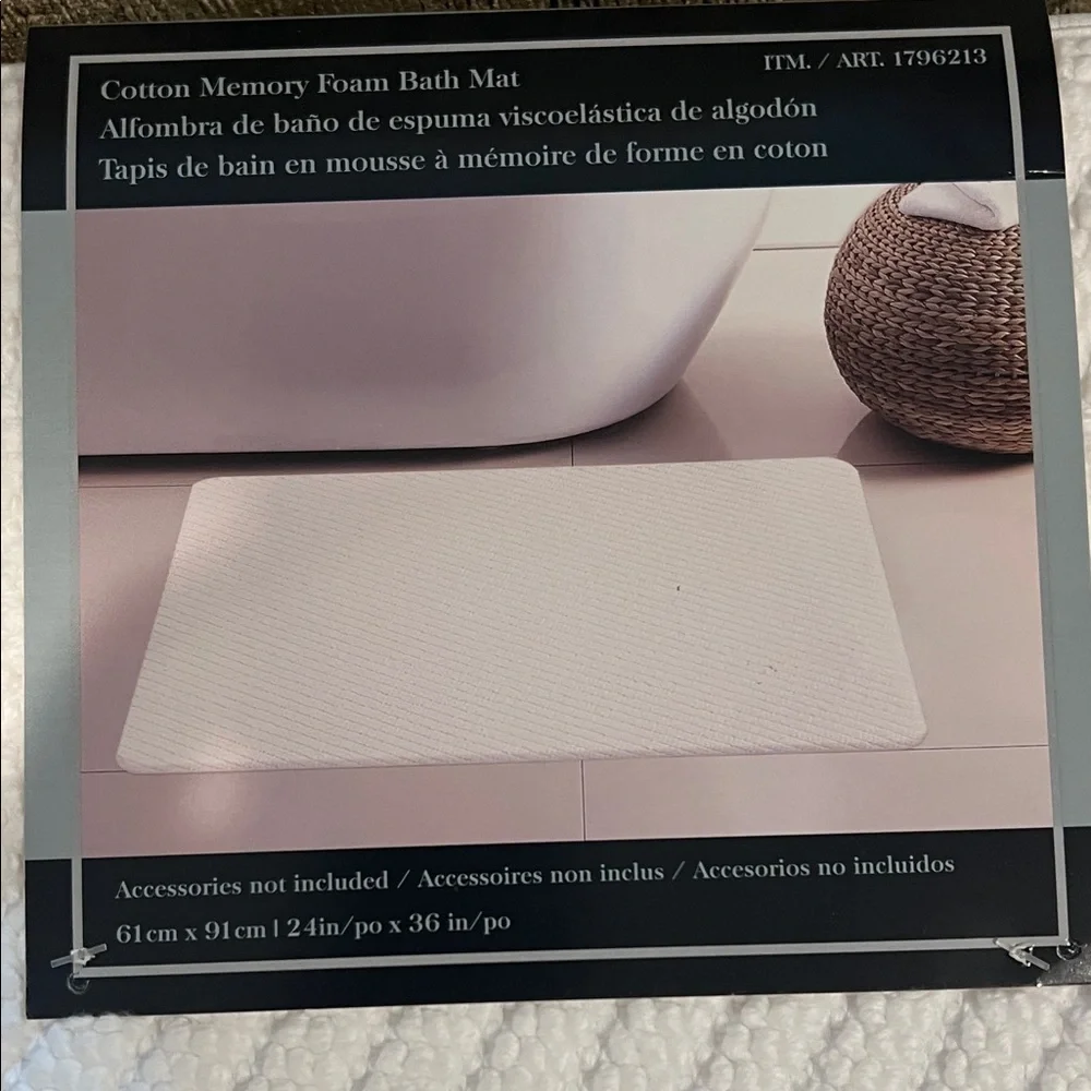 Cotton Memory Foam White Quilted Bath Mat